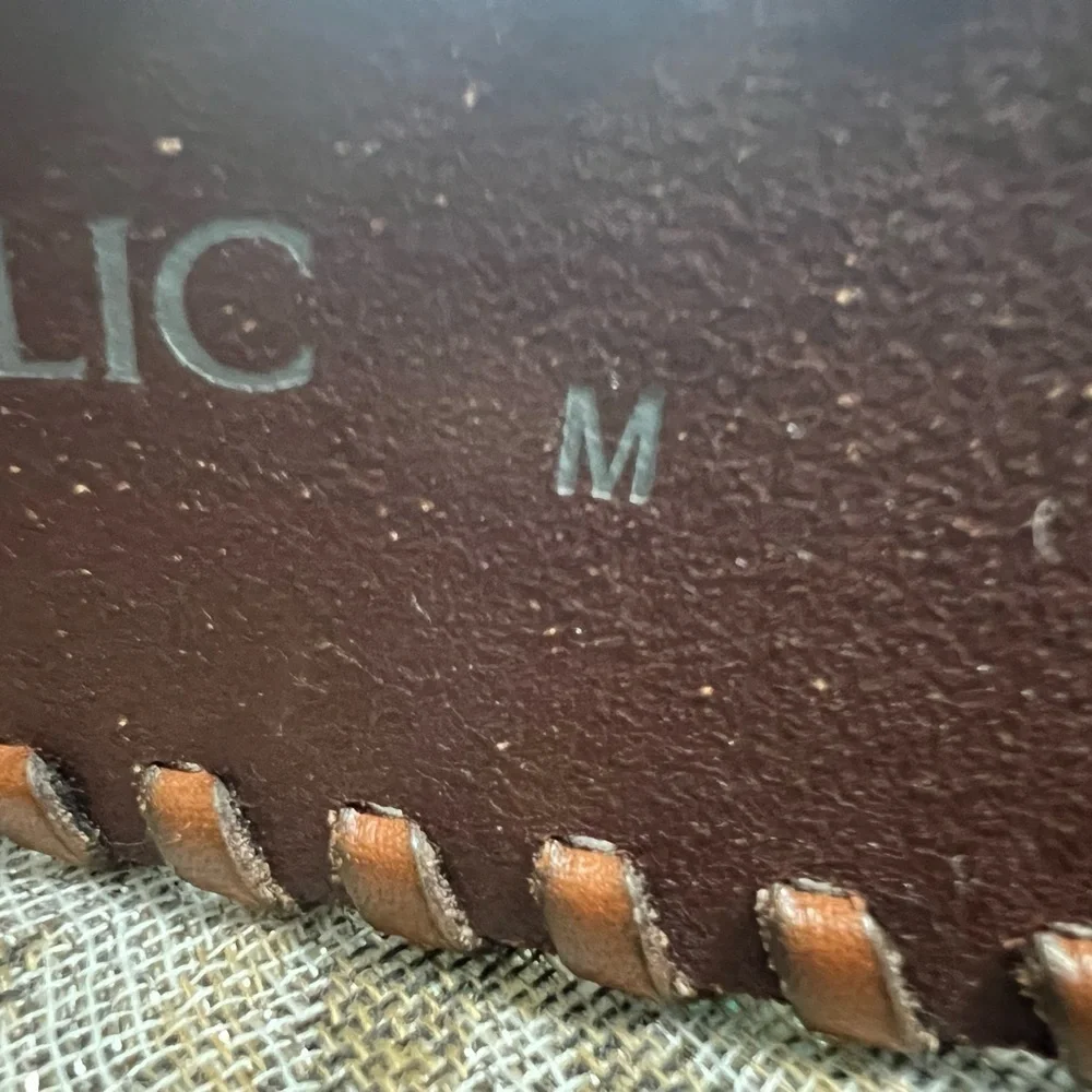 Banana Republic Tan Leather Belt with Gold Buckle